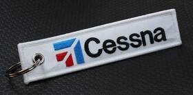 Pilotlights.net 432532 Cessna Aircraft Logo Keychain For Pilots Owners 150 152 172 180 182 210
