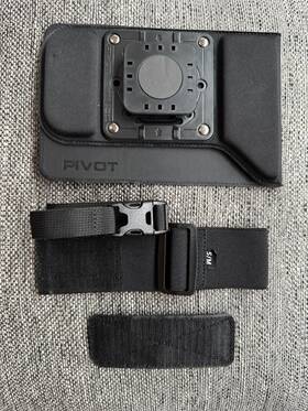 Pivot Pc-adapt-1316 Case Flyboys - Low Profile Kneeboard Adapter With Leg Strap And Belt