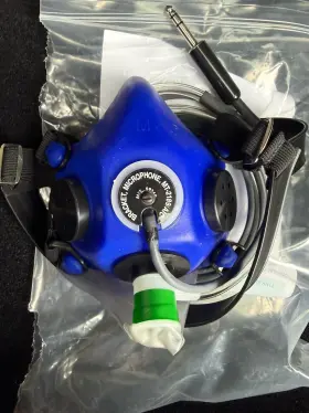 020n0005-1 Precise Flight Oxygen Mask With Microphone - Size M