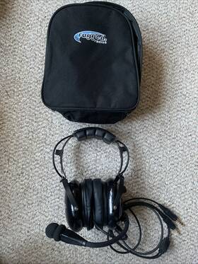 Rugged 3732 Air Aviation Headset With Mic Dual Plugs And Carry Bag Early Ra200