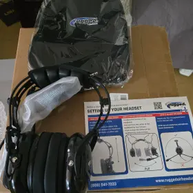 Ra200-ra250 Rugged Air Ra200 General Aviation Student Pilot Headset With Wind Block Mic New