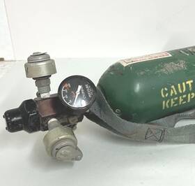 Scott 5500-c1a-bf20b Aircraft Pilot Portable Oxygen Bottle And Regulator P/n