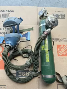 9700-c1abf20d Scott Aircraft Pilot Portable Oxygen Tank Bottle Regulator P/n 9700 Avox Plane