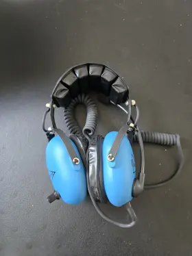 S-58h Sigtronics S-58 Headset Pilot - Electrical And Physical Quality Tests Good