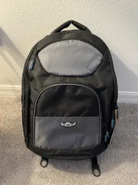 10284 Sportys Flight Gear Tailwind Backpack