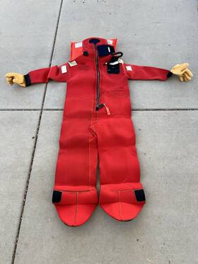 Stearns Iss-590i Adilt Universal Cold Water Immersion Suit With Bag