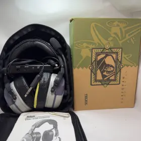 301125000 Telex Stratus 50-d Aviation Headset Powers On Needs New Ear Pads