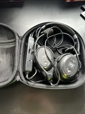 1838830 Ufq A7 Anr Aviation Headset