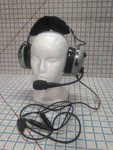 David Clark H10-13.4 Aviation Pilot Headset Dual Ga Plug New Ear Pads Mic Cover Used. Price: $220.00.