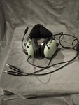 David Clark H10-13S Stereo Aviation Dual-plug Headset Used. Price: $200.00.