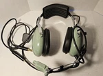 David Clark H10-40 Pilot Aviation Headset Headphones Dual Plug With M4 Mic / Bag Used. Price: $79.88.