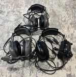 Pilot Avionics Aviation Headset 10-40 Flightcom (3) Part/repair Untested. Price: $99.00.