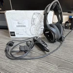 Bose A20 Aviation Headset With Bluetooth Dual Ga Plugs Used. Price: $795.00.