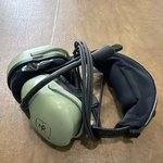 David Clark H20 10 Aviation Headset Gel Ear Seals & Top Pad Needs Mic Muff Used. Price: $99.00.