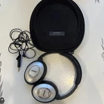 Bose Quietcomfort 15 Acoustic Noise-cancelling Headset With Travel Case Used. Price: $25.00.