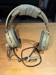 Vintage Roanwell 157 A/c Military Aviation Headset & Microphone Used. Price: $29.95.