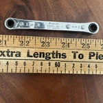 Snap-on 1/4 5/16" Spline Ratcheting Box Wrench RES810A Vacuum Aircraft Used. Price: $29.99.