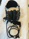 Pilot Communications PA-1176 Aviation Headset Used. Price: $99.99.